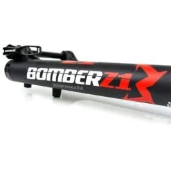 Marzocchi Horquilla MTB Bomber Z1 Sweep-Adj 15QRx110 44 Mm -ROCKSHOX || Selle SMP Ventas marzocchi horquilla mtb bomber z1 sweep adj 15qrx110 44 mm 3